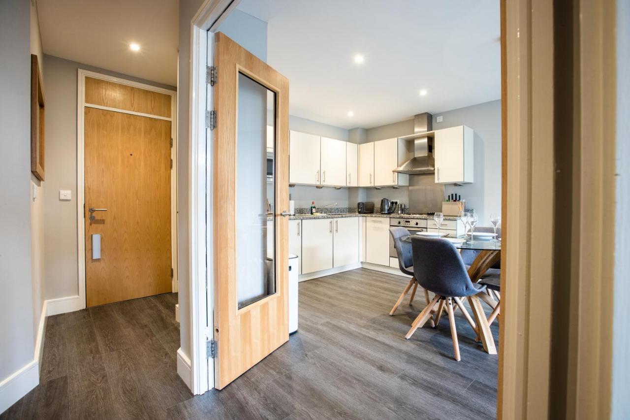 Urban Living'S - The Wren Beautiful City Centre Apartment With Parking Oxford Luaran gambar